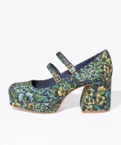 Bizzy In*Charlotte Stone Best