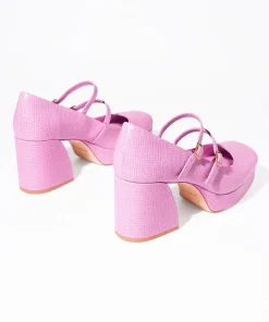 Bizzy In*Charlotte Stone Best