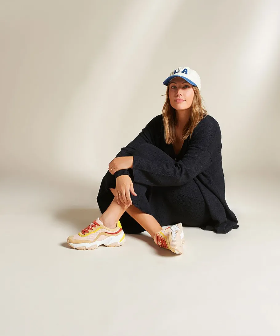 Darby In*Charlotte Stone Best