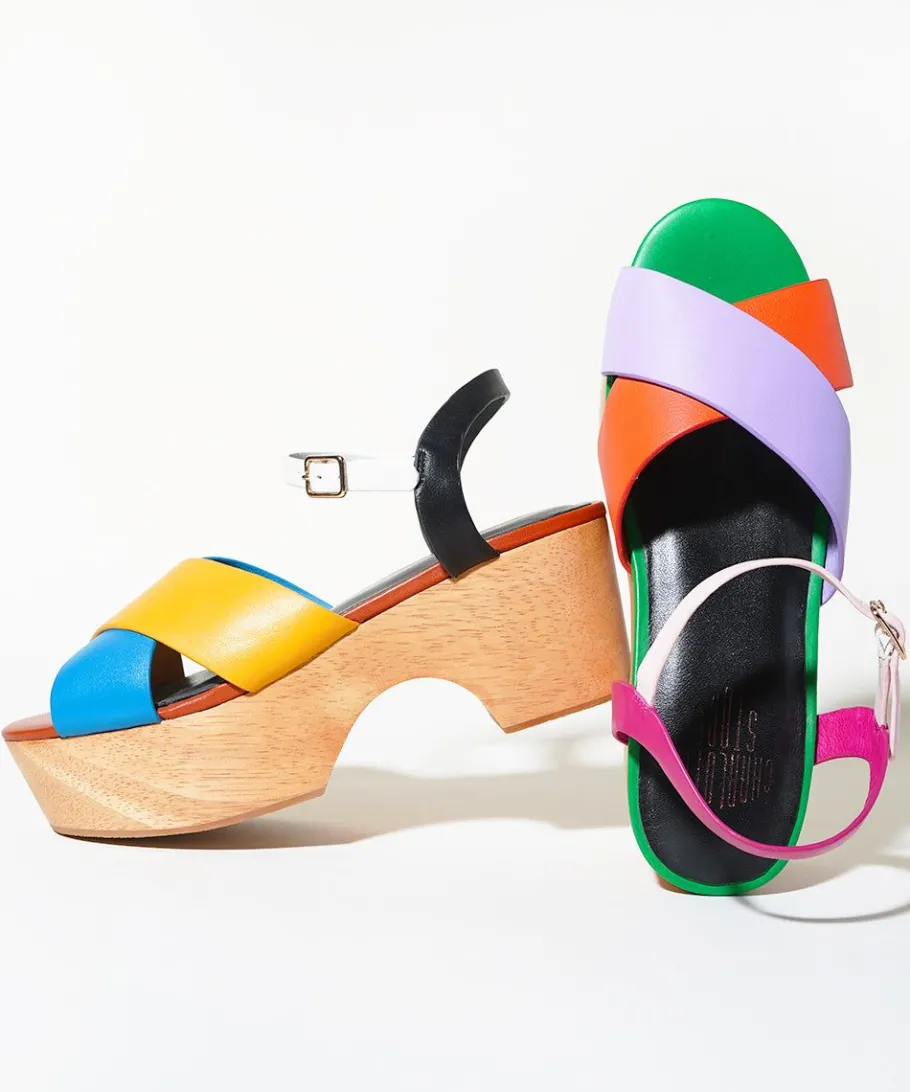 Dermot In*Charlotte Stone Online