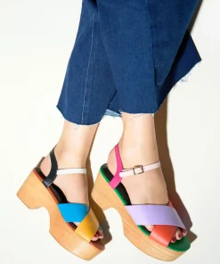 Dermot In*Charlotte Stone Online