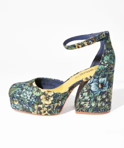 Fran In*Charlotte Stone Sale