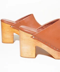 Marlo In*Charlotte Stone