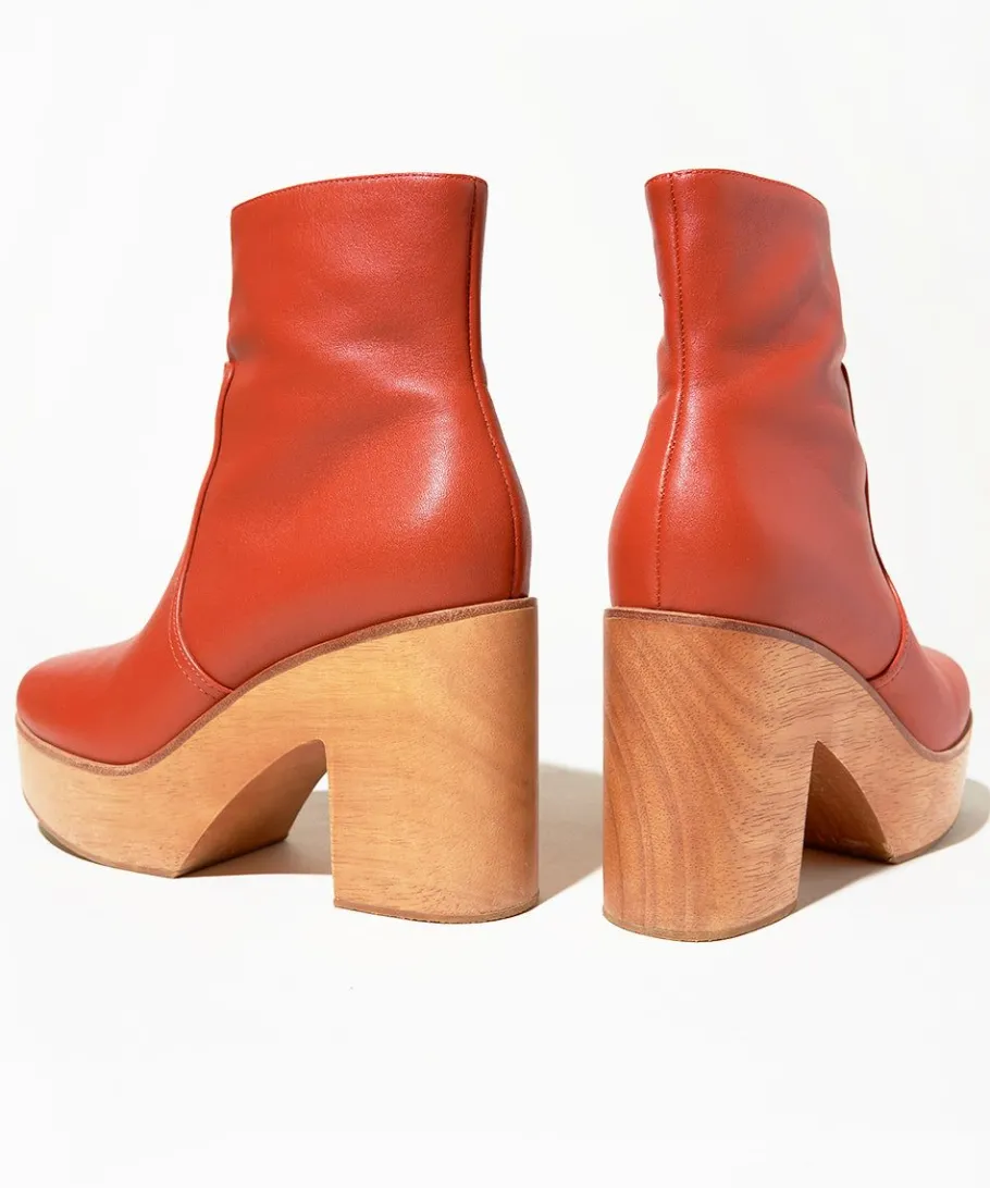 Paz In*Charlotte Stone New