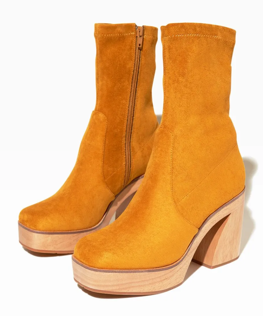 Stina In*Charlotte Stone Online